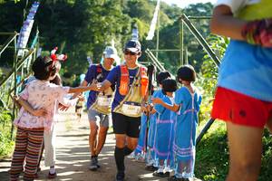 BIB: 3829, 2881
                            <button type="button" onclick="openModal(19054572)" class="btn btn-primary btn-sm float-right btn-popup" data-toggle="modal" data-target=".modal-high-quality">
                        <i class="fas fa-shopping-cart"></i> Add to Cart
                    </button>
                                            <button type="button" onclick="isThisMe(19054572, true)" class="btn btn-success btn-sm float-right btn-popup btn-isme hidden" data-toggle="tooltip" data-placement="bottom" title="นี่คือรูปของคุณใช่ไหม คลิกที่นี่เพื่อเอาเข้าอัลบั้ม">
                        <i class="fas fa-plus"></i> Add to album
                    </button>
                    <button type="button" onclick="isThisMe(19054572, false)" class="btn btn-warning btn-sm float-right btn-popup btn-isnotme hidden">
                        <i class="fas fa-ban"></i> Remove from album
                    </button>